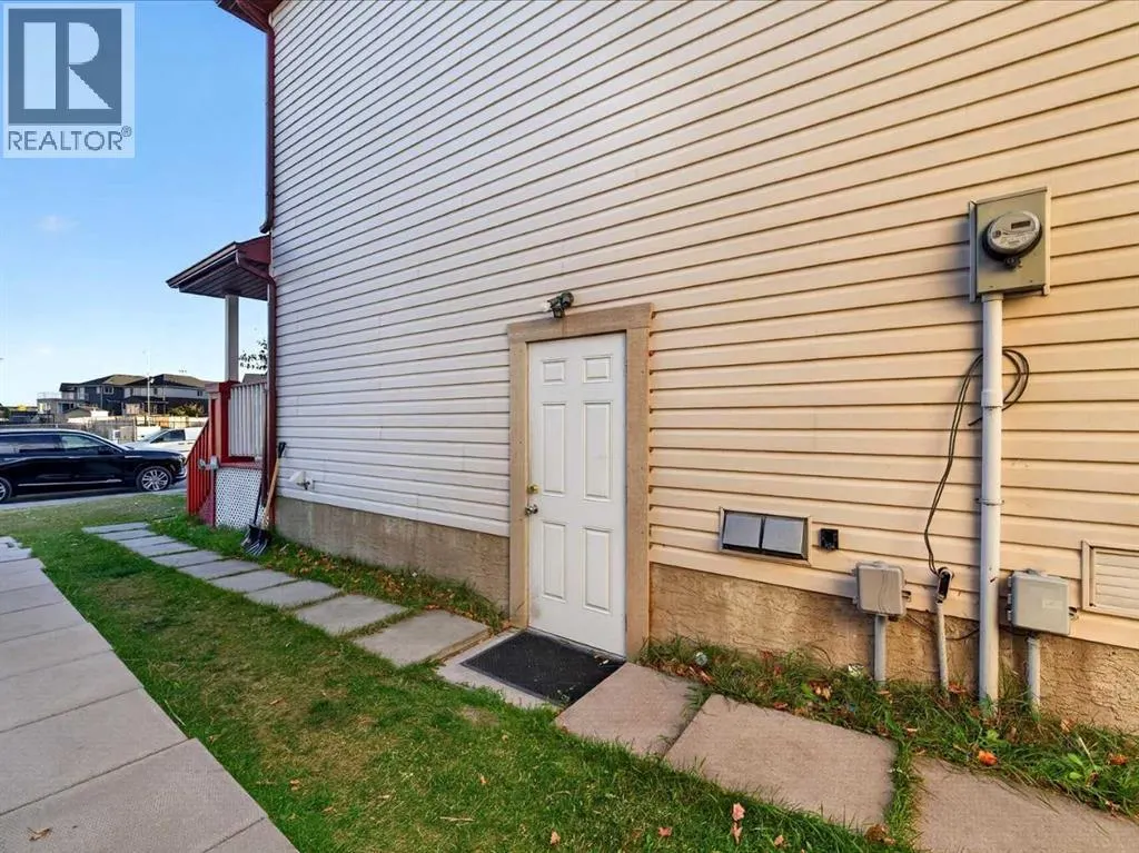 421 Martindale Drive NE