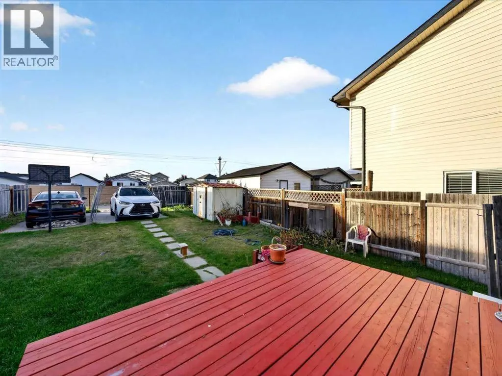 421 Martindale Drive NE