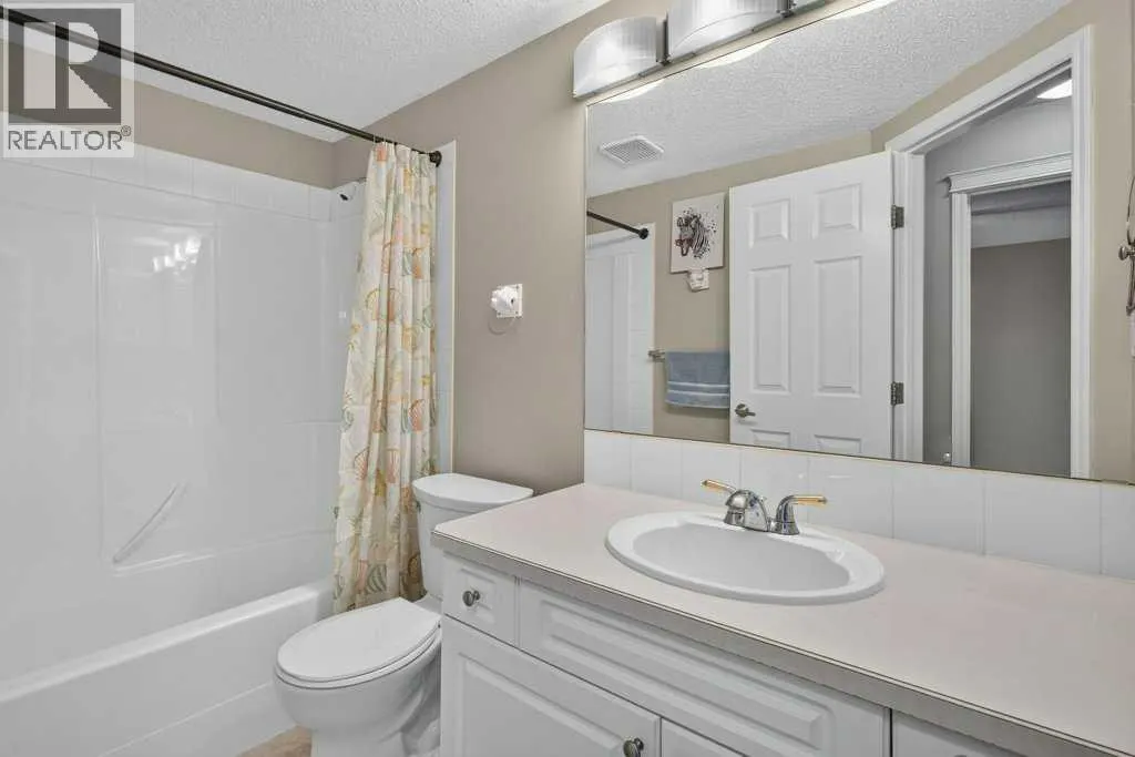1202, 7451 Springbank Boulevard SW