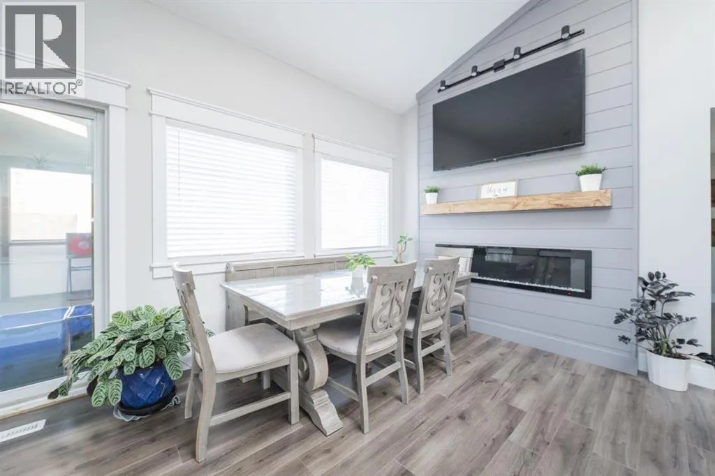162 Maclaren Crescent