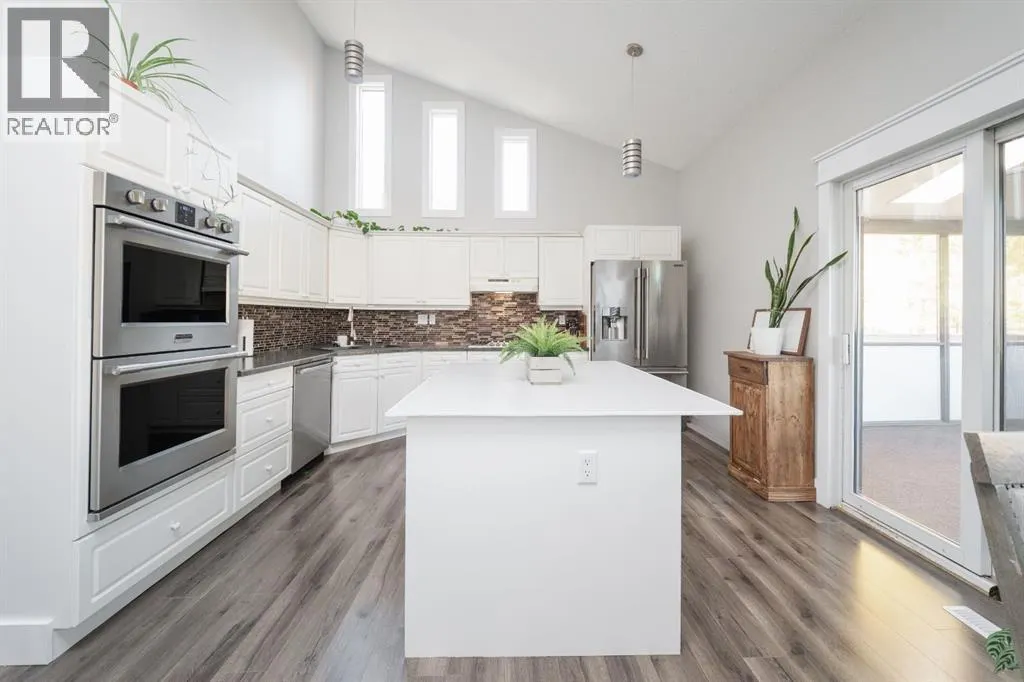 162 Maclaren Crescent
