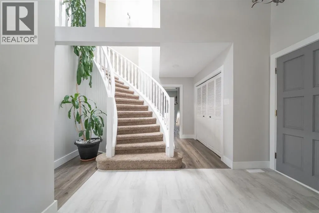 162 Maclaren Crescent