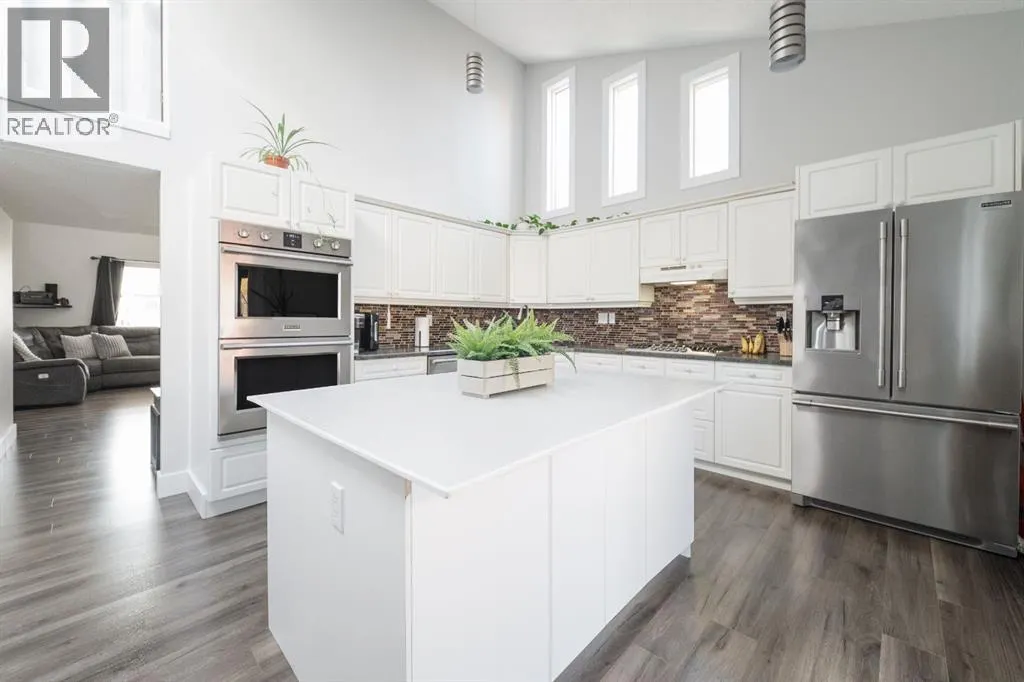 162 Maclaren Crescent