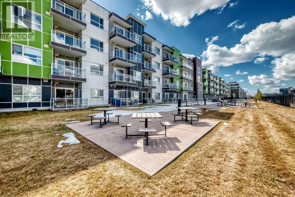 215, 20 Seton Park SE