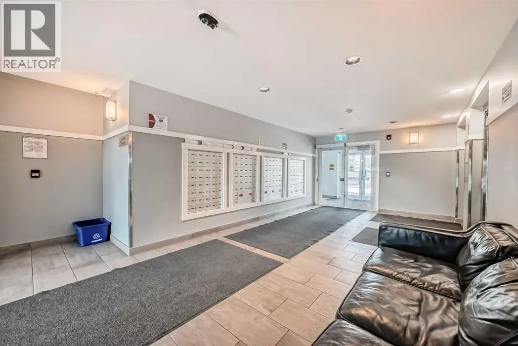215, 20 Seton Park SE