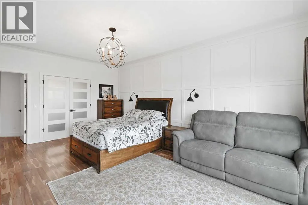 28 Bearspaw Acres