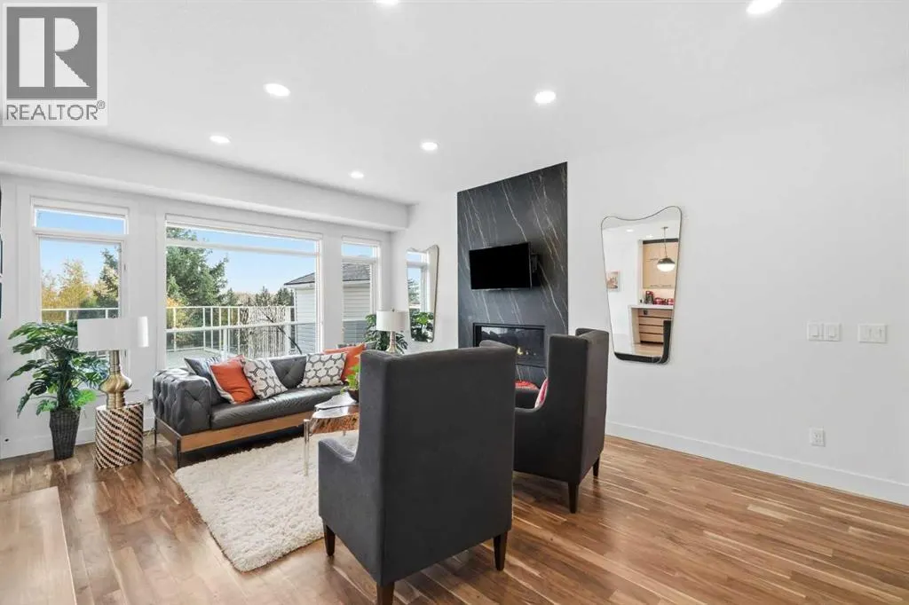 28 Bearspaw Acres