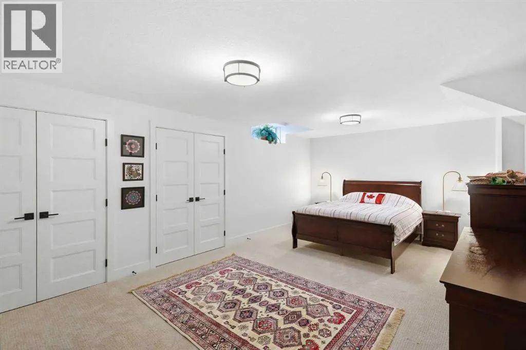 28 Bearspaw Acres