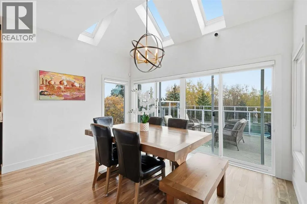 28 Bearspaw Acres