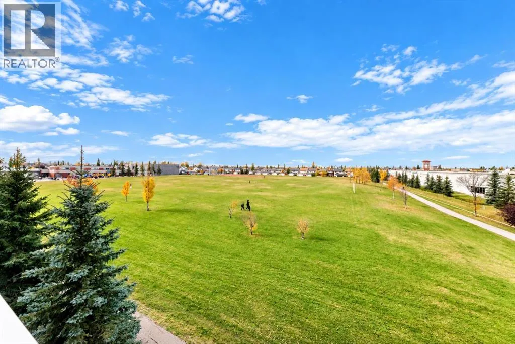 3312, 115 Prestwick Villas SE