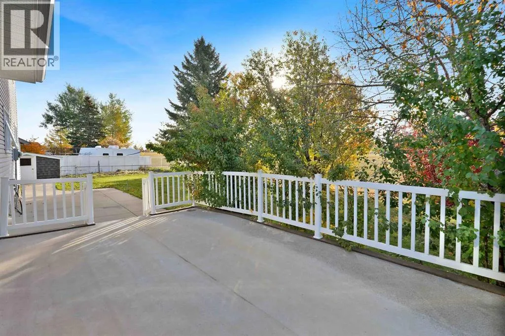 161 Braniff Crescent SW