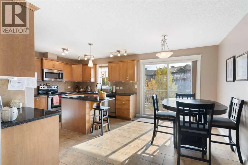 2008, 2370 Bayside Road SW