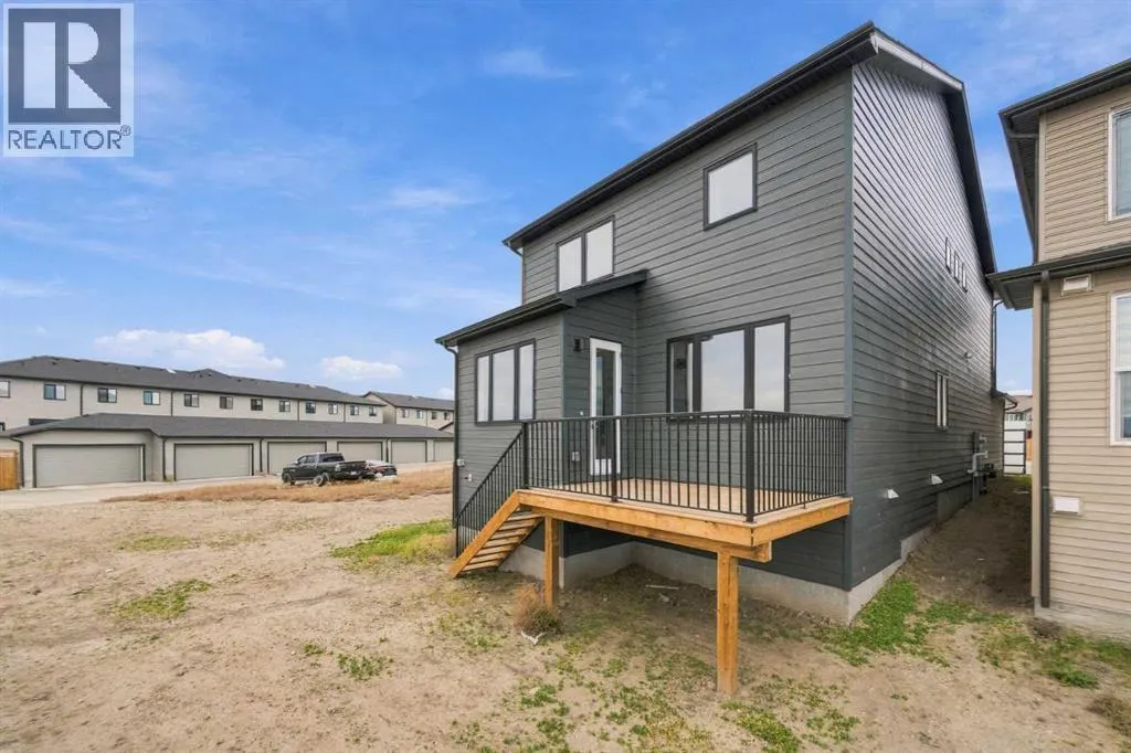 59 Belvedere Crescent SE