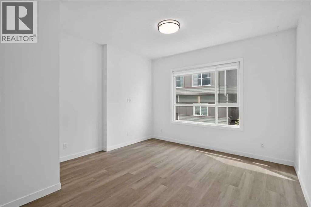 202, 101 Panatella Square NW