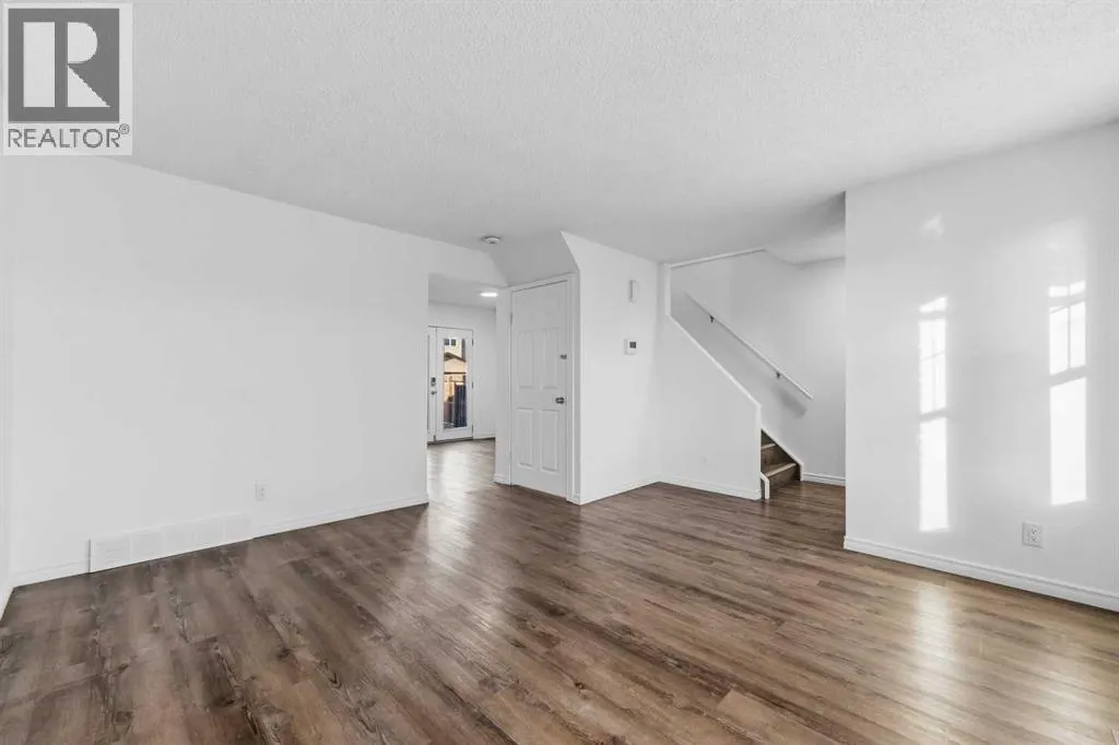 120 Whitefield Drive NE