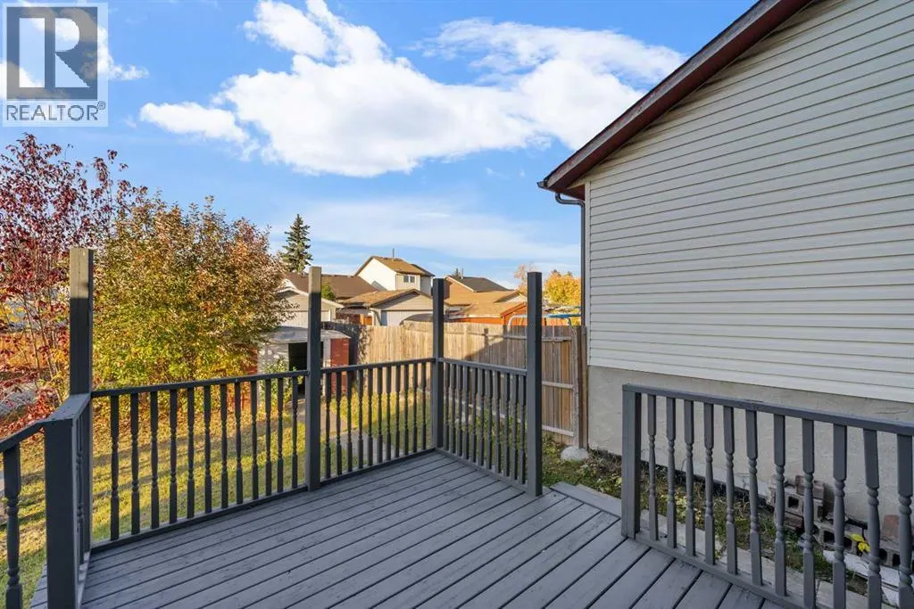 120 Whitefield Drive NE