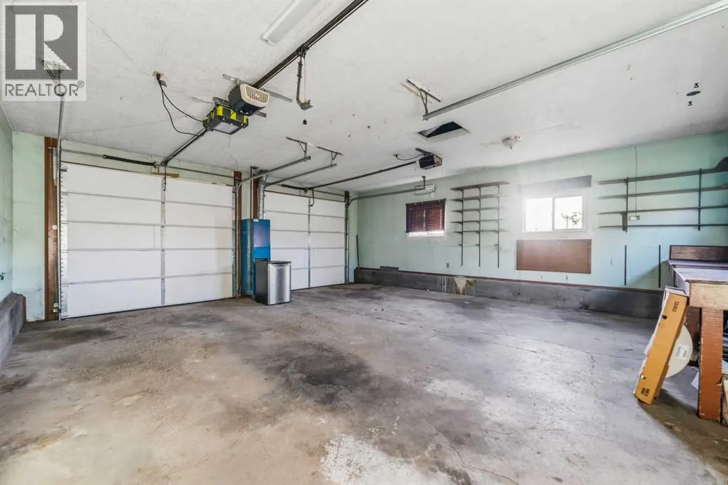 120 Whitefield Drive NE