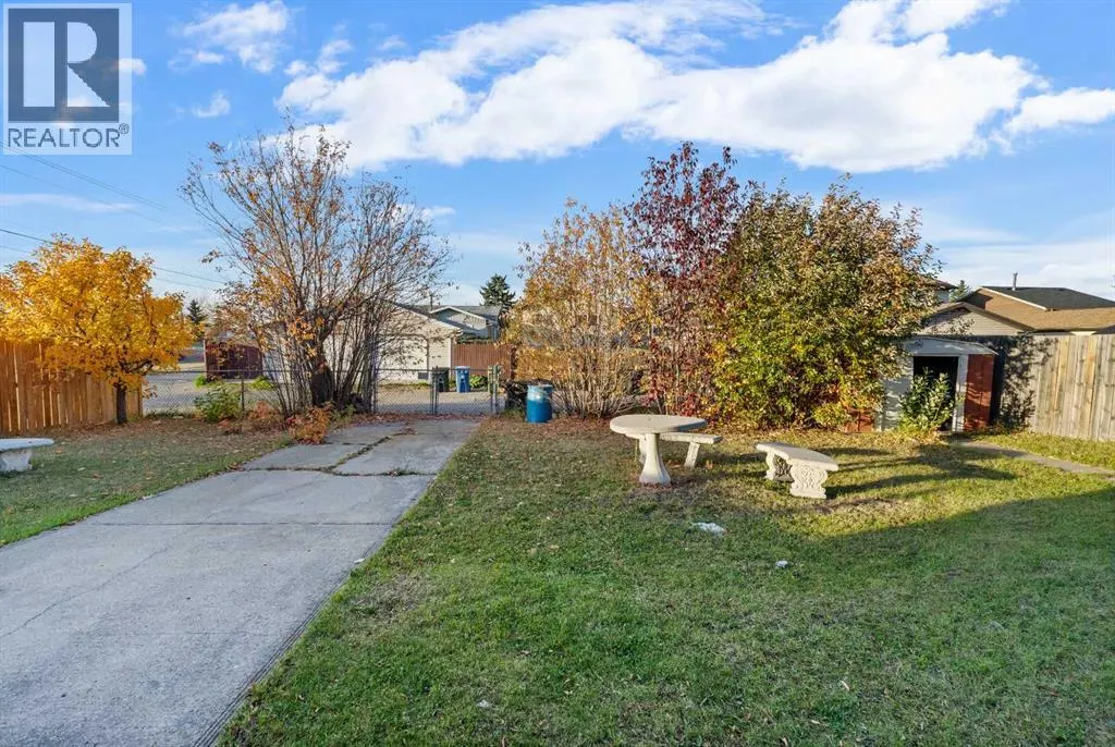 120 Whitefield Drive NE