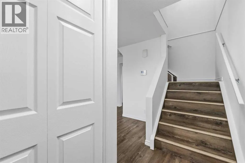 120 Whitefield Drive NE