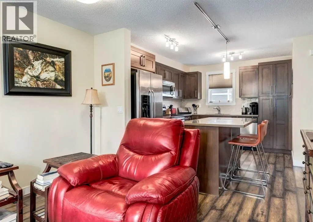 703, 1225 Kings Heights Way SE