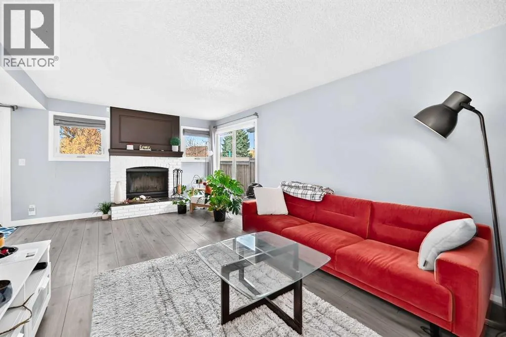 52 Cedargrove Road SW