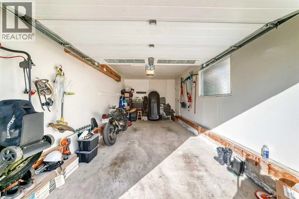 52 Cedargrove Road SW