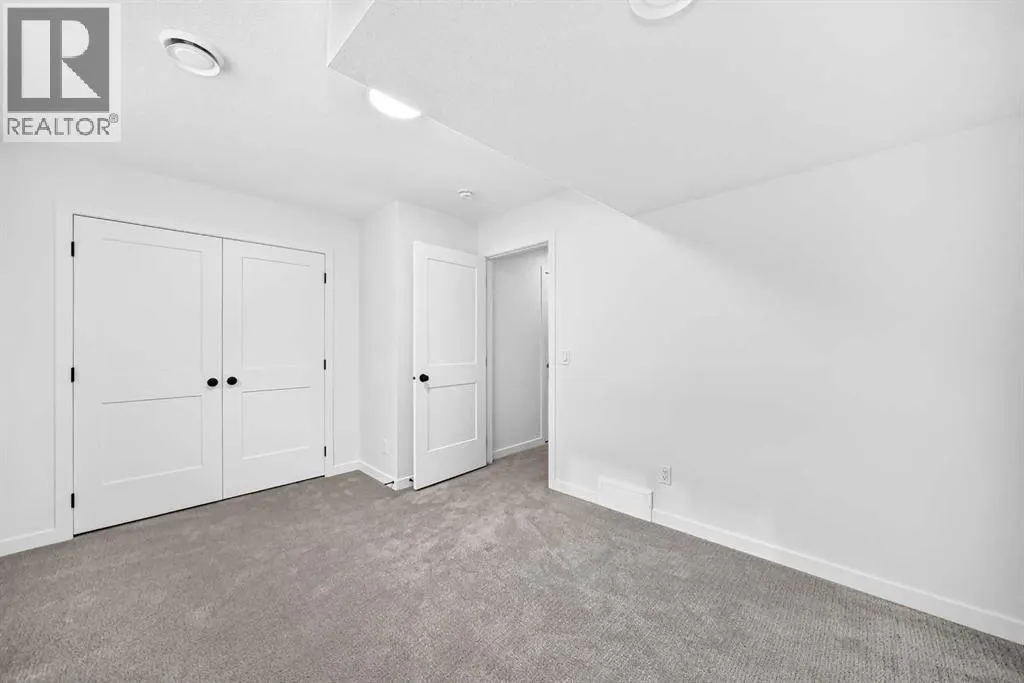 85 Heirloom Way SE