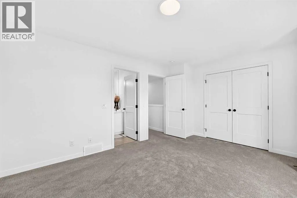 85 Heirloom Way SE