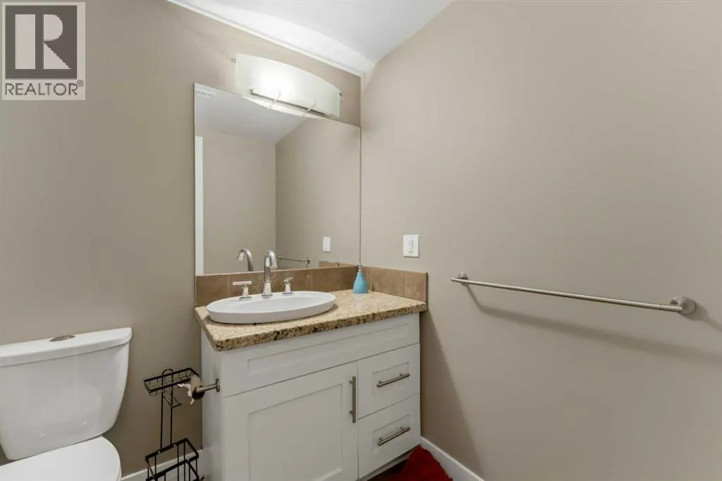 36 Varsity Estates Court NW