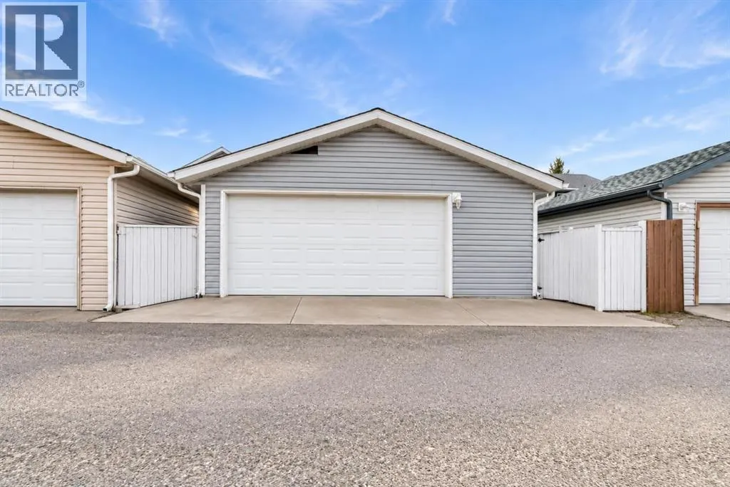 197 Tarington Close NE