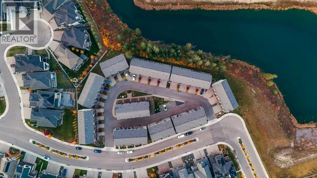 27, 130 Discovery Drive SW