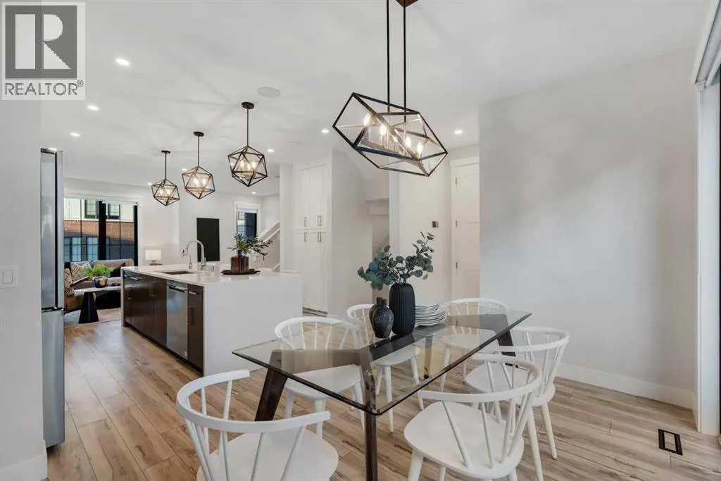 27, 130 Discovery Drive SW