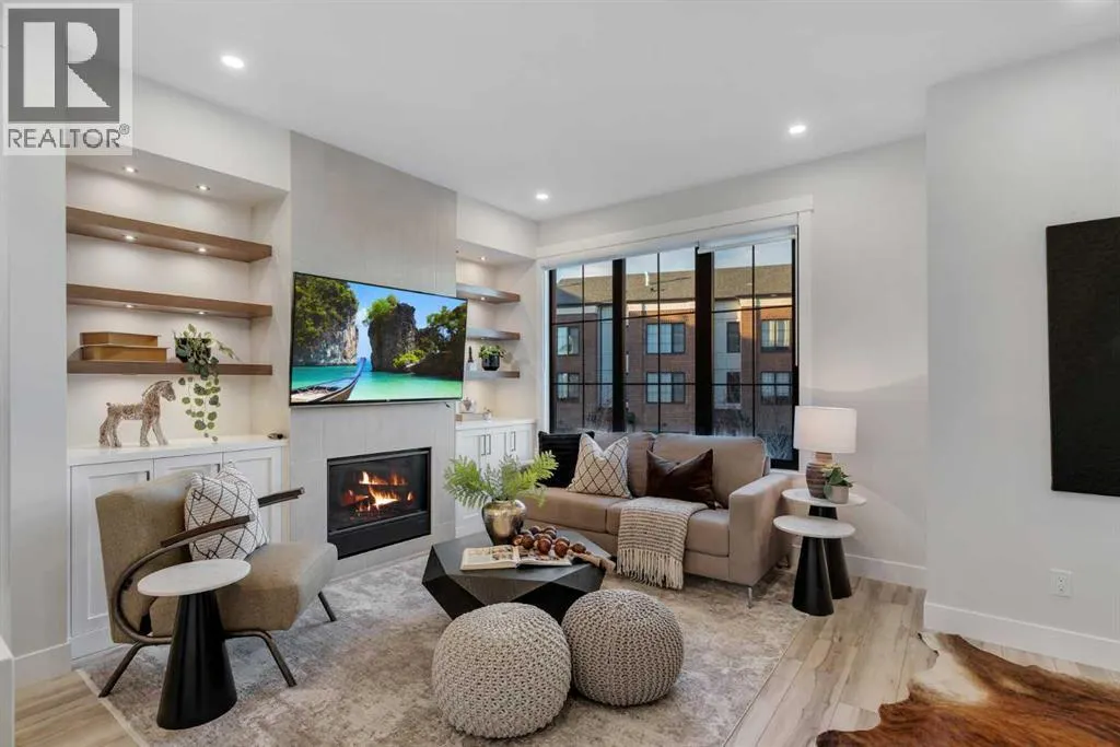 27, 130 Discovery Drive SW