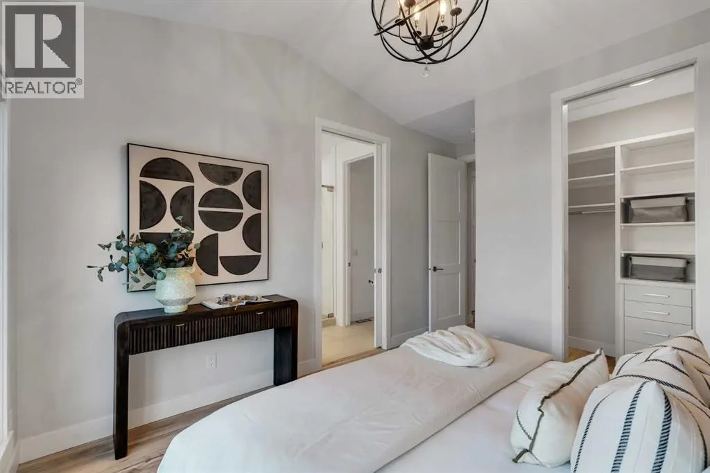 27, 130 Discovery Drive SW