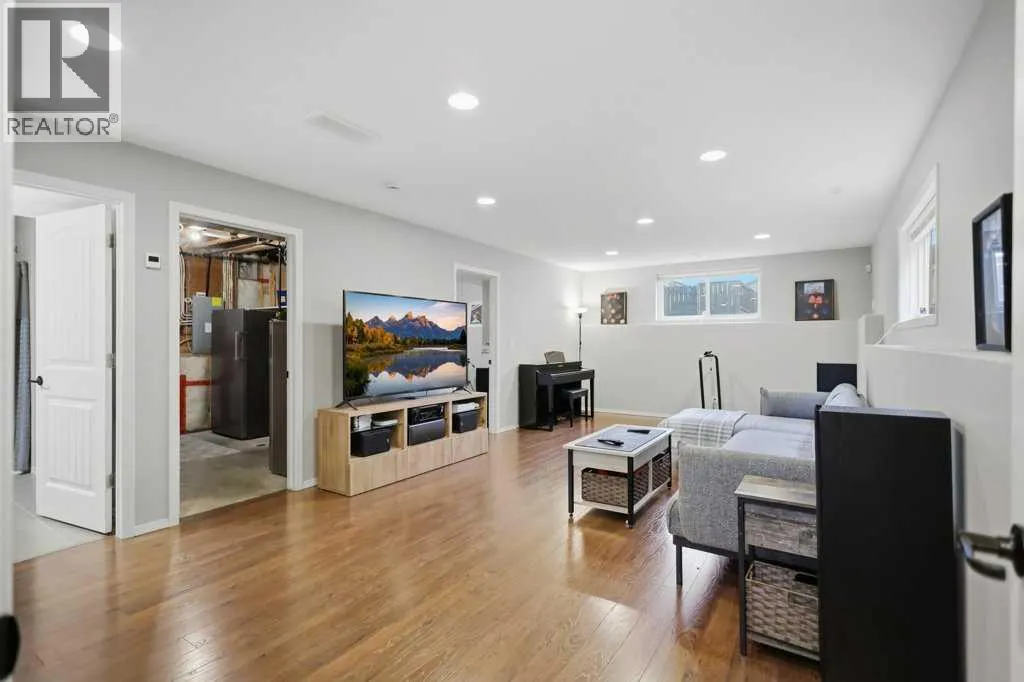 159 Pioneer Way