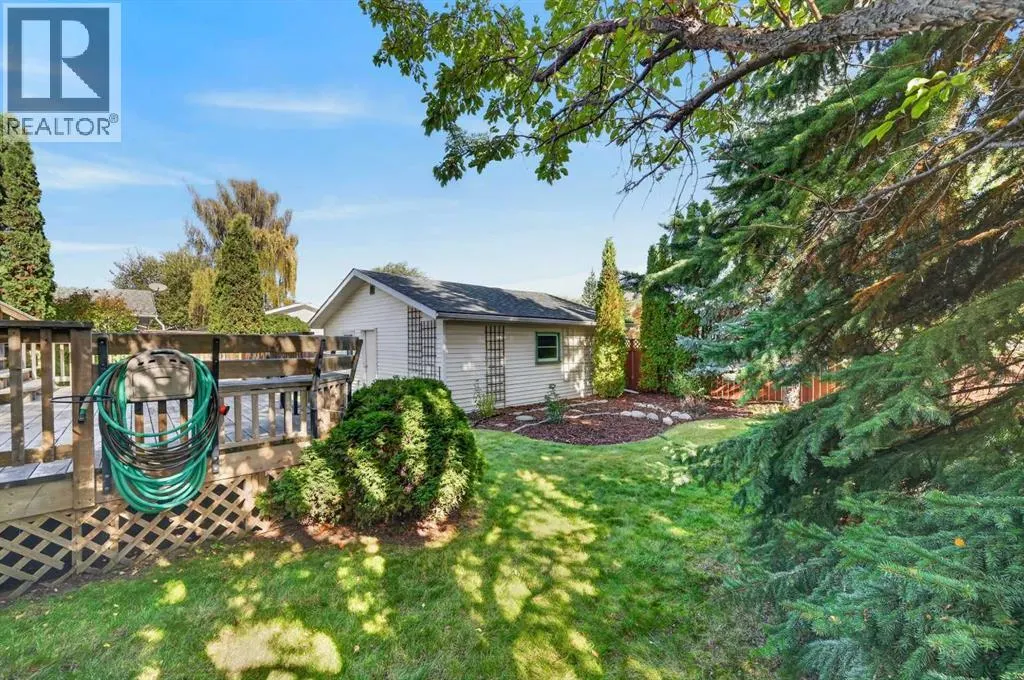 637 Willowburn Crescent SE