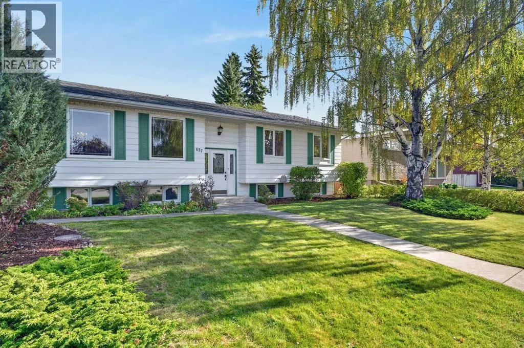 637 Willowburn Crescent SE