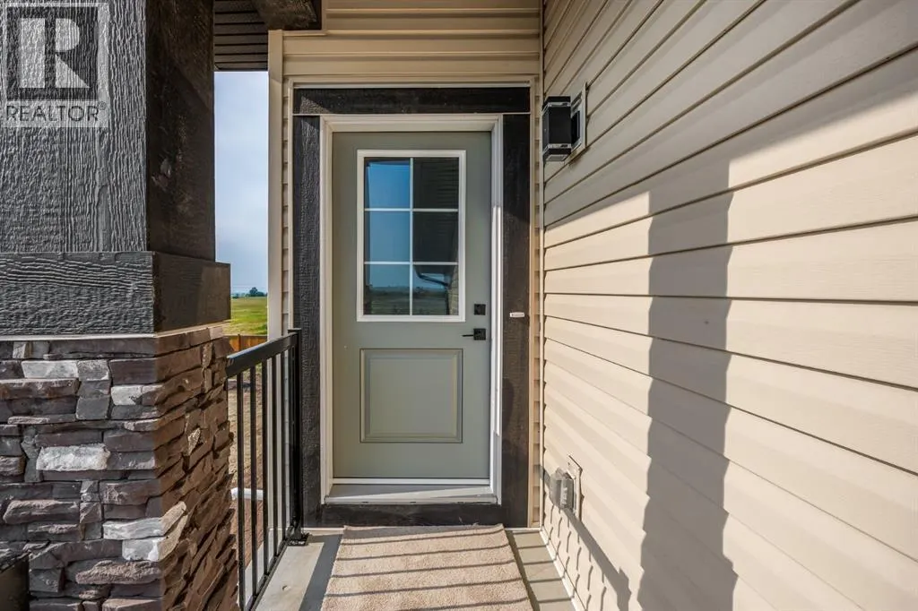 142 Lakewood Crescent
