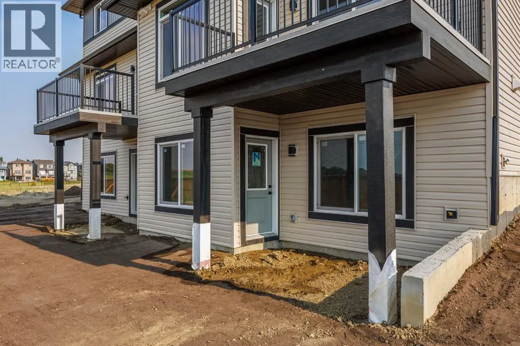 142 Lakewood Crescent
