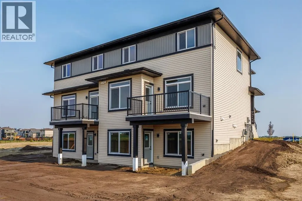 142 Lakewood Crescent