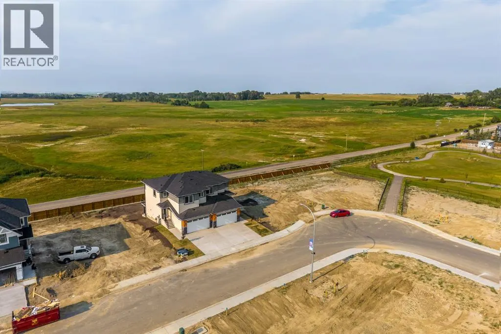142 Lakewood Crescent