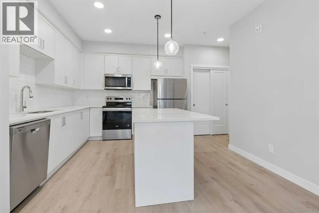312, 655 Shawnee Square SW