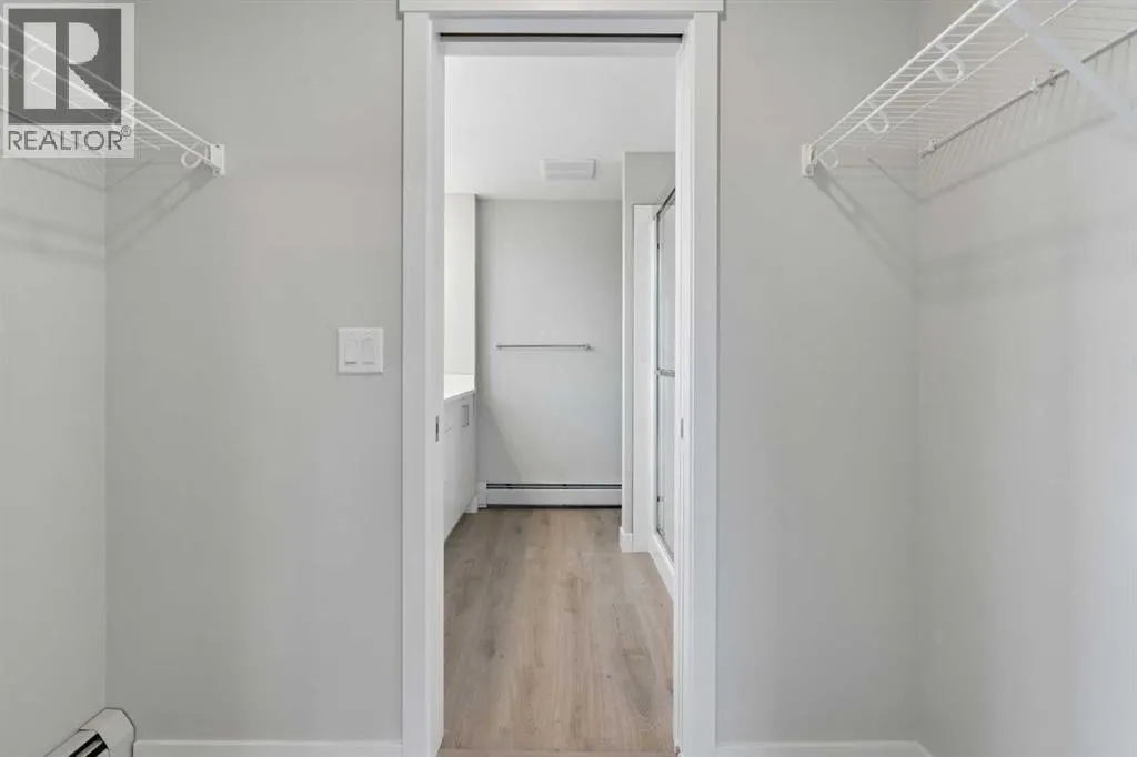312, 655 Shawnee Square SW