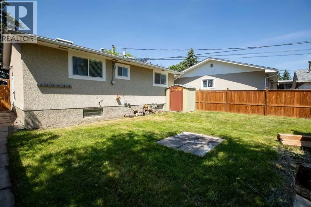 119 Maranda Close NE