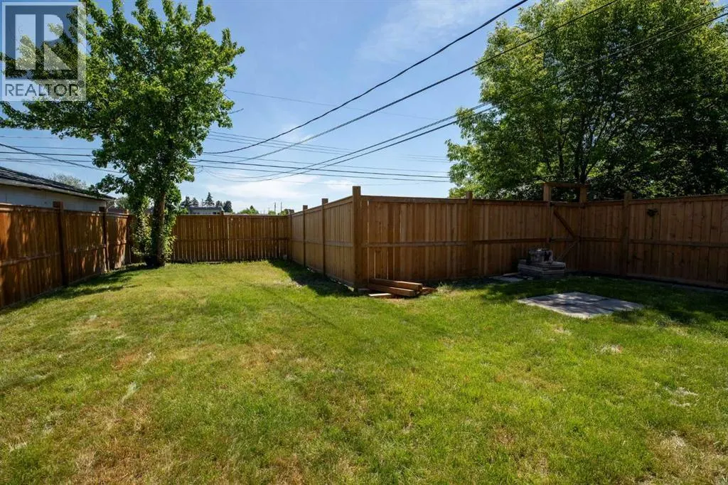 119 Maranda Close NE