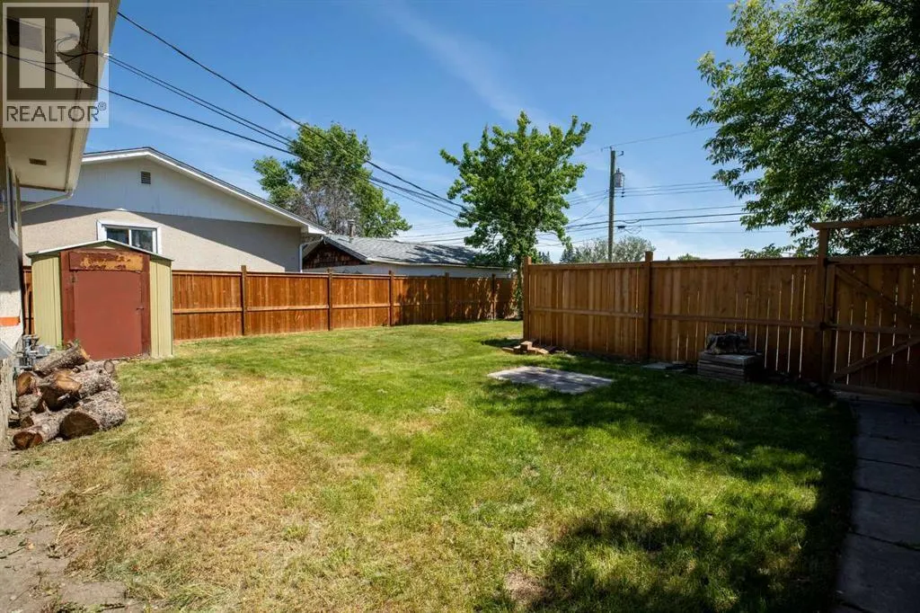 119 Maranda Close NE