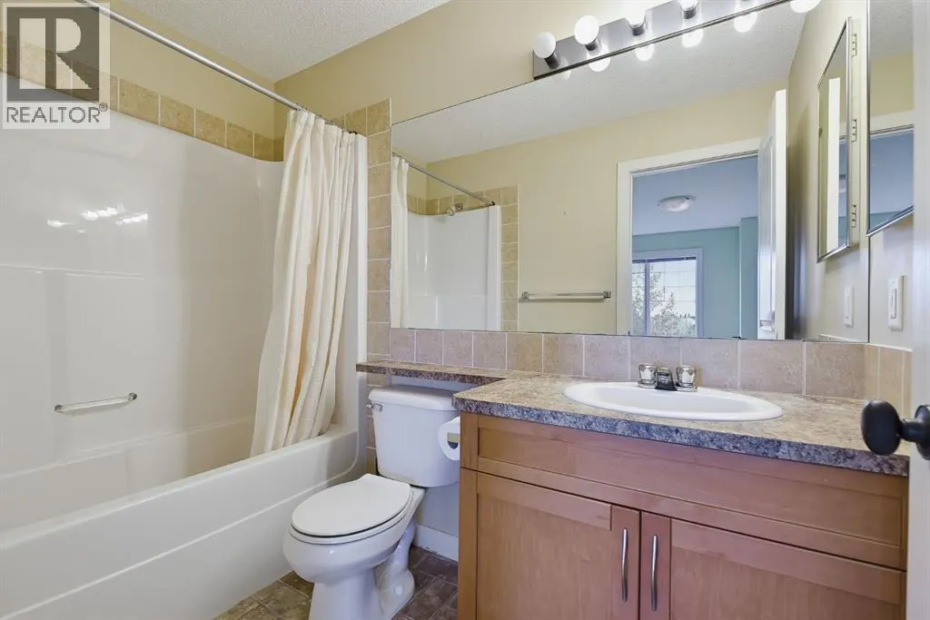 16 Eversyde Park SW