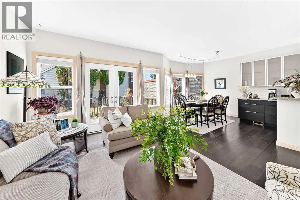 25 Discovery Ridge Hill SW