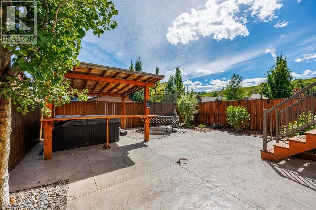 31 Chaparral Valley Way SE