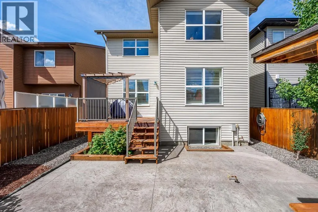 31 Chaparral Valley Way SE